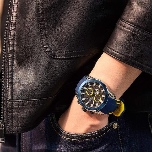 Men's Analogue SportChronograph Luminous Quartz Watch with Fashion SiliconeStrap - Picture 6 of 6